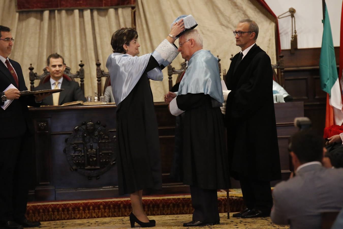 Los Reyes presiden en Salamanca la investidura honoris causa de Víctor García de la Concha y José Narro (1/2)