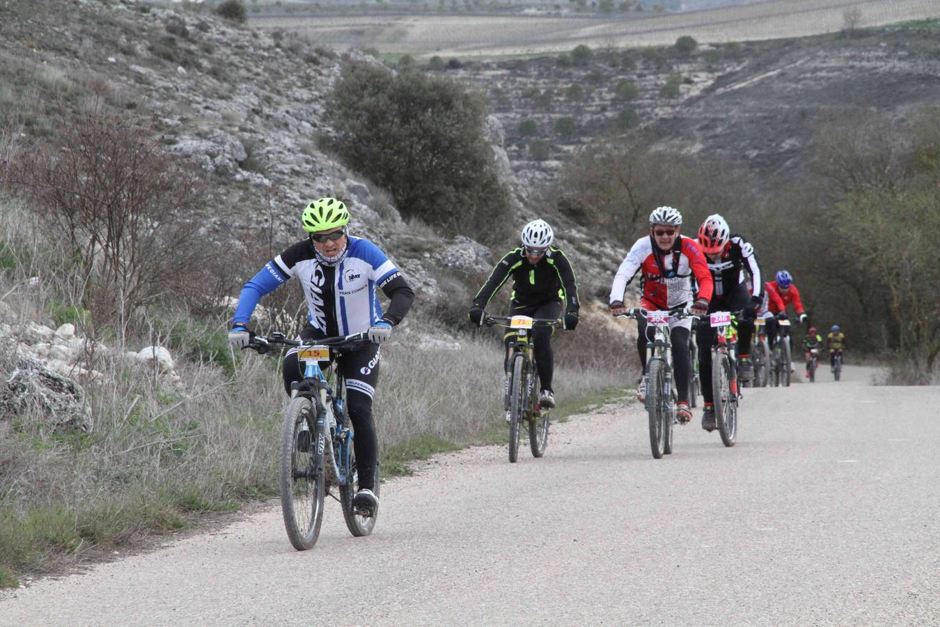 Primera etapa de la BTT Series de Valladolid celebrada en Campaspero (1/2)