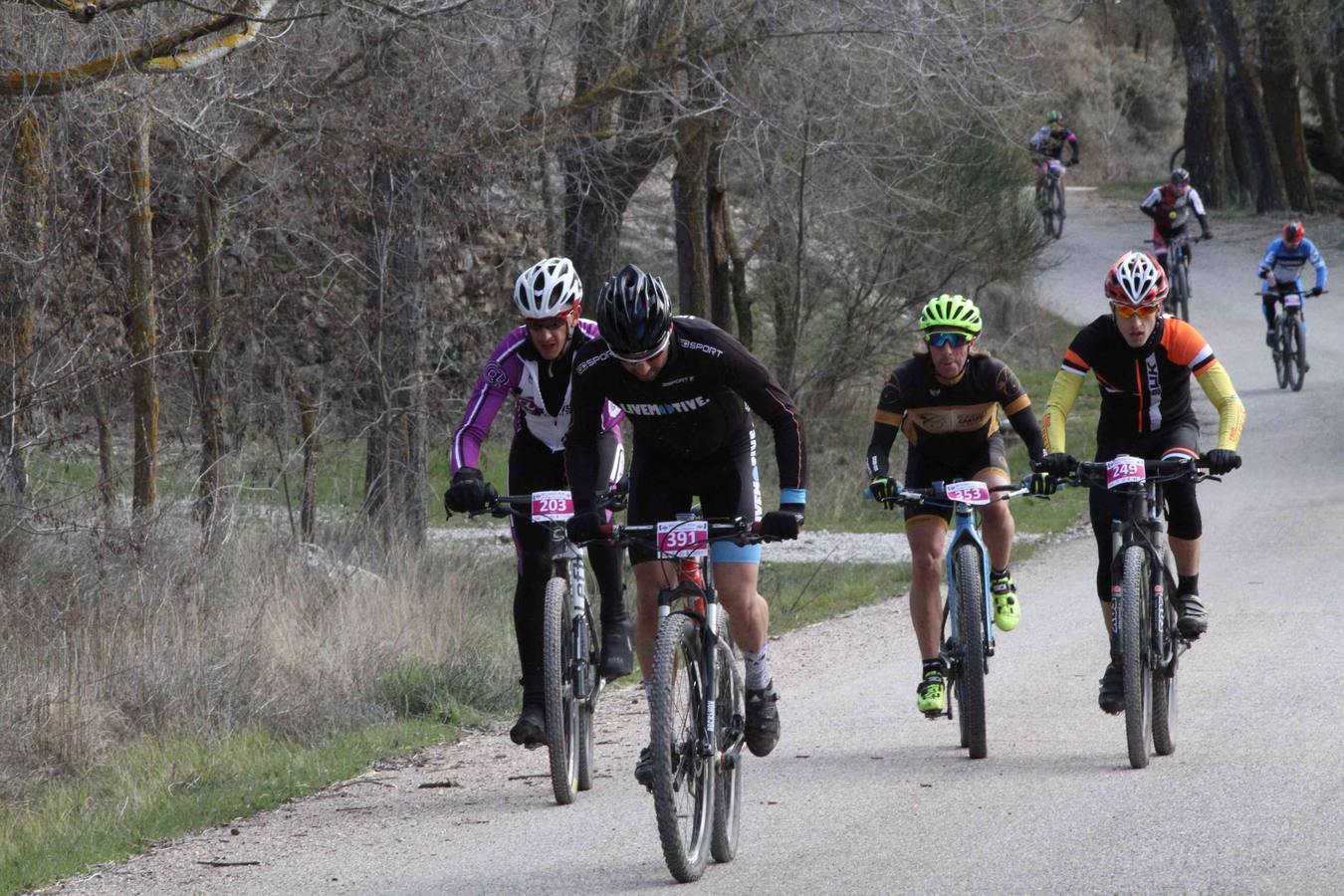 Primera etapa de la BTT Series de Valladolid celebrada en Campaspero (1/2)