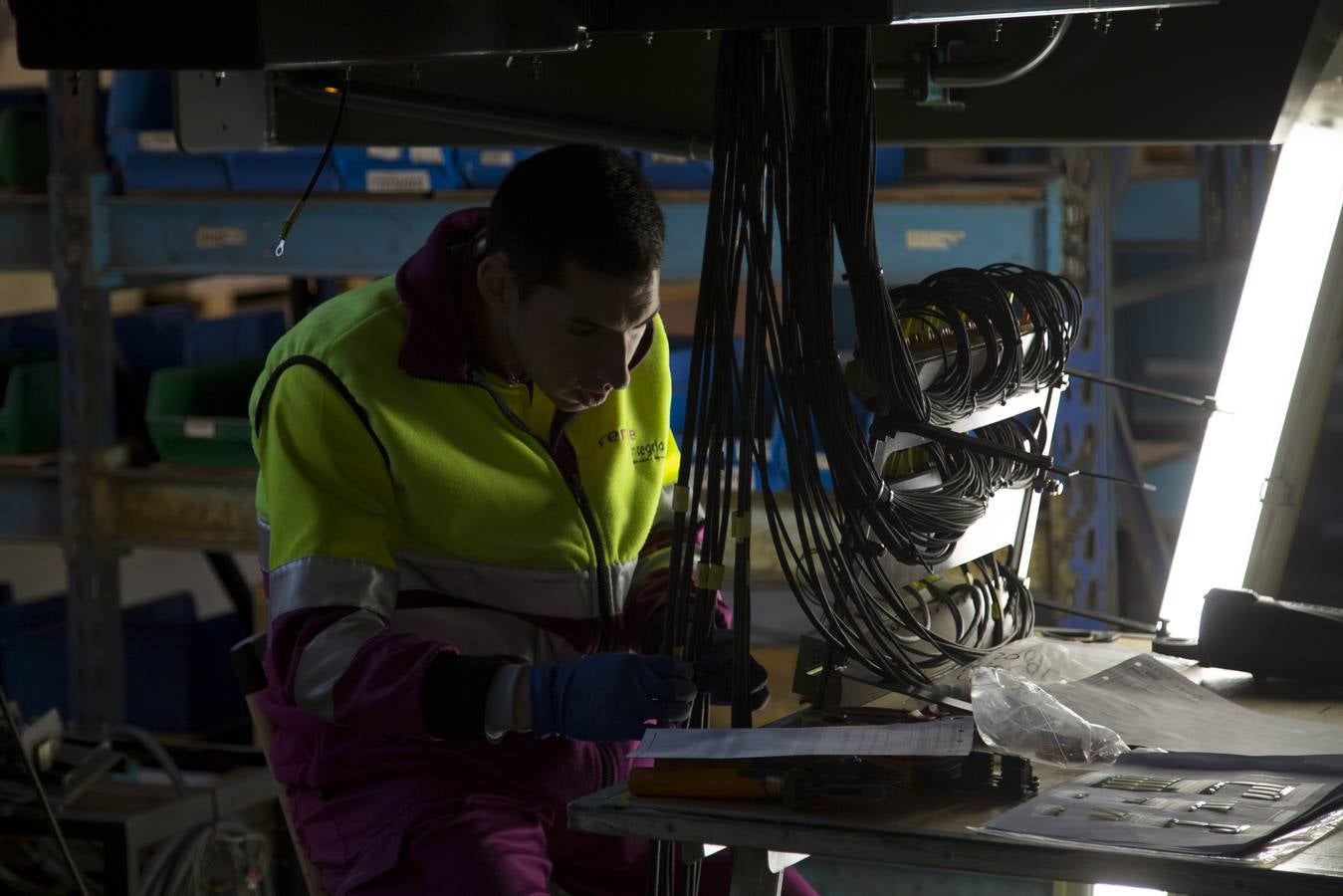 La ministra de Fomento preside en Valladolid la firma de un convenio para impartir un ciclo FP en mantenimiento de material ferroviario