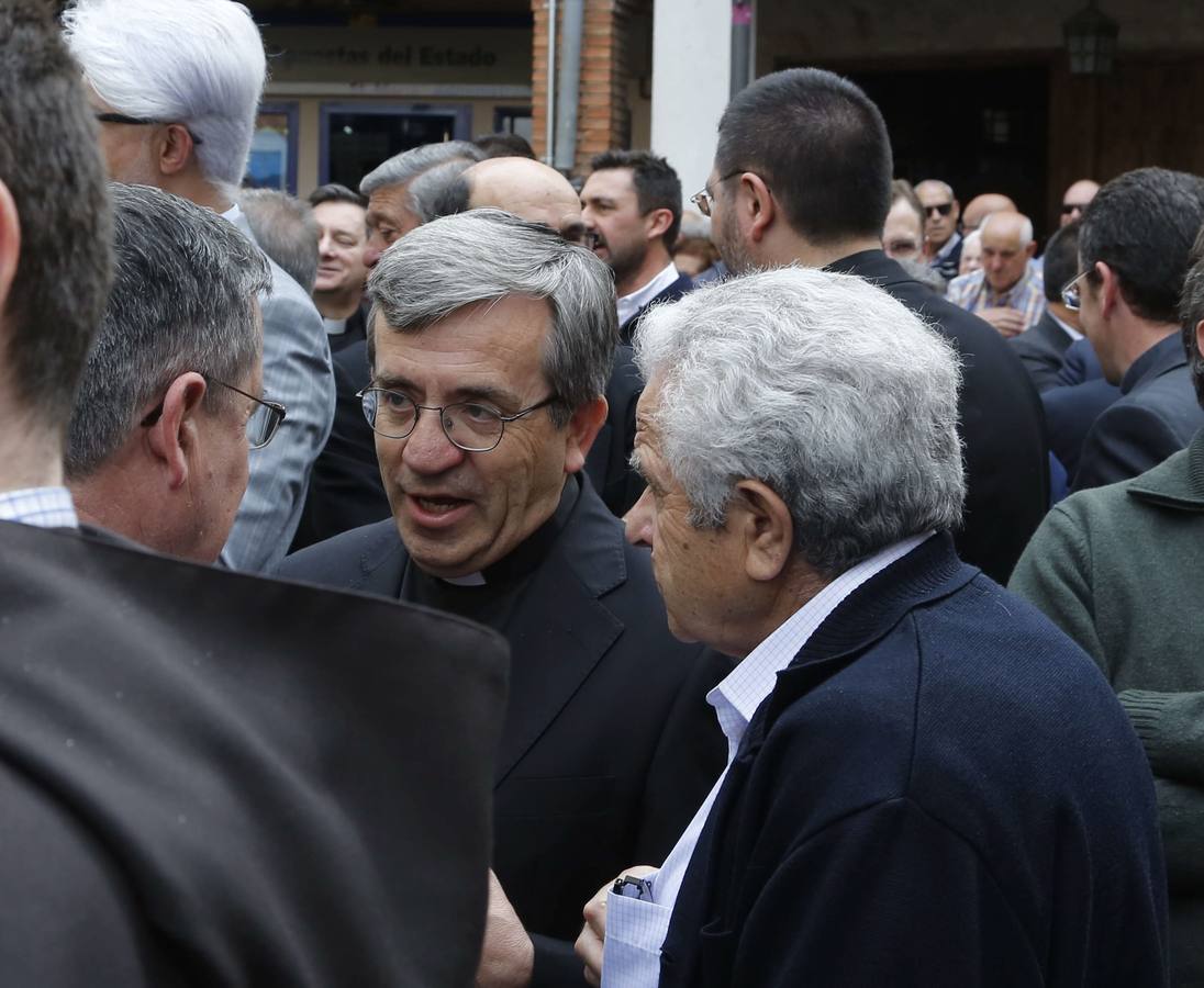 06.05.14 El vicario de Valladolid, Luis Argüello, y José Luis Velasco, delegado de Patrimonio del Arzobispado de Valladolid, en la inauguracion de la exposicion 'Eucharistia' de las Edades del Hombre en Aranda de Duero.