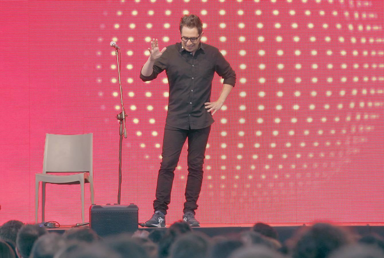 El humorista Berto Romero inaugura el ciclo de la AECC &#039;Valladolid, terapia de risa&#039;