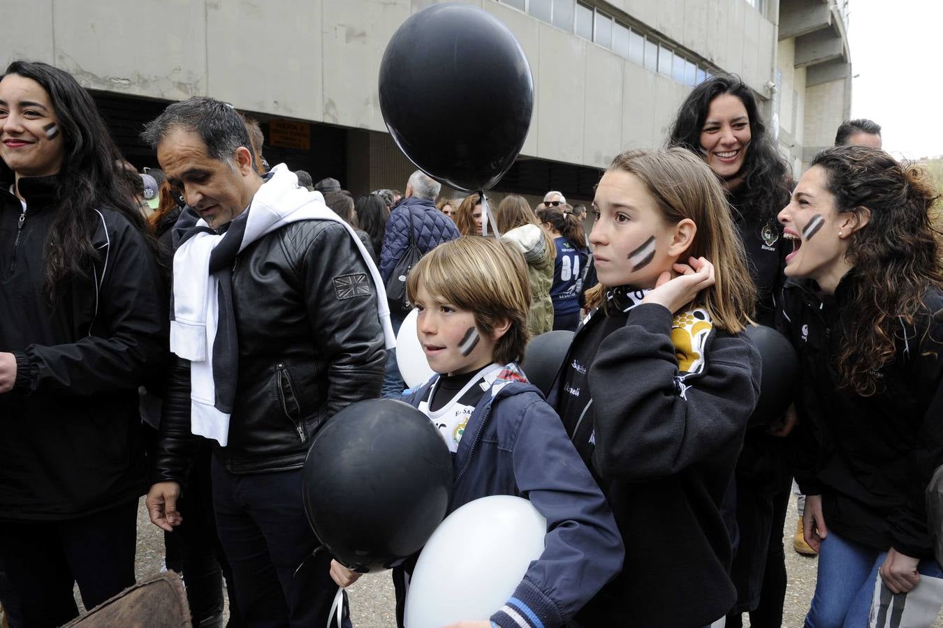 La afición vallisoletana disfruta en la final de la Copa del Rey de rugby