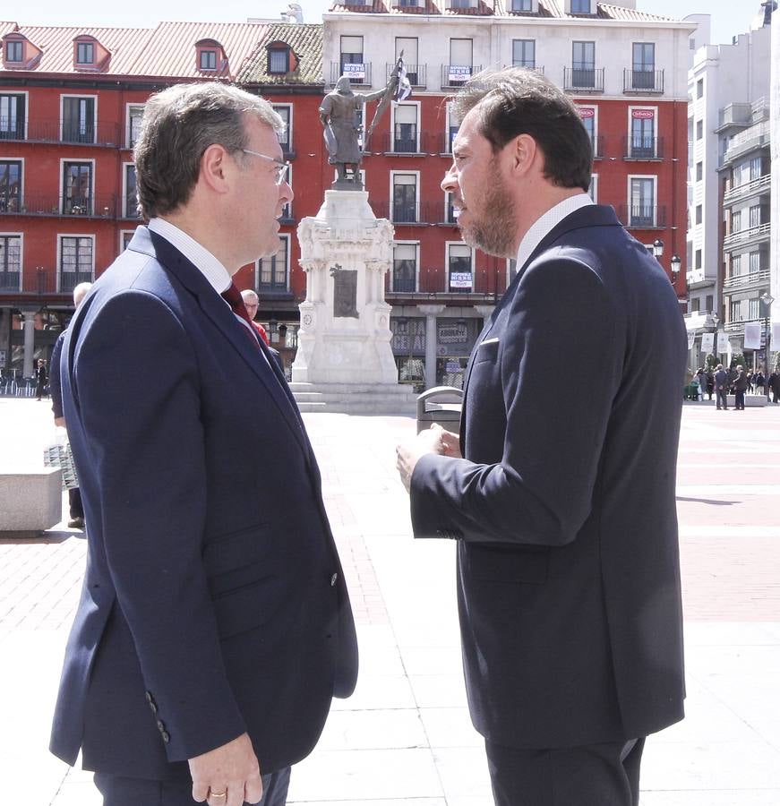 El alcalde de León, Antonio Silván, visita Valladolid