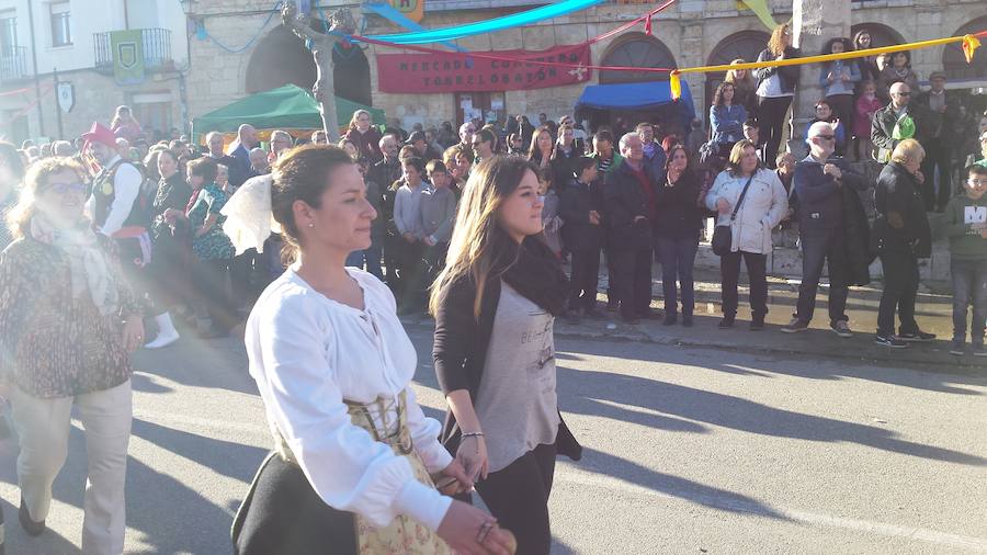 Mercado comunero en Torrelobatón