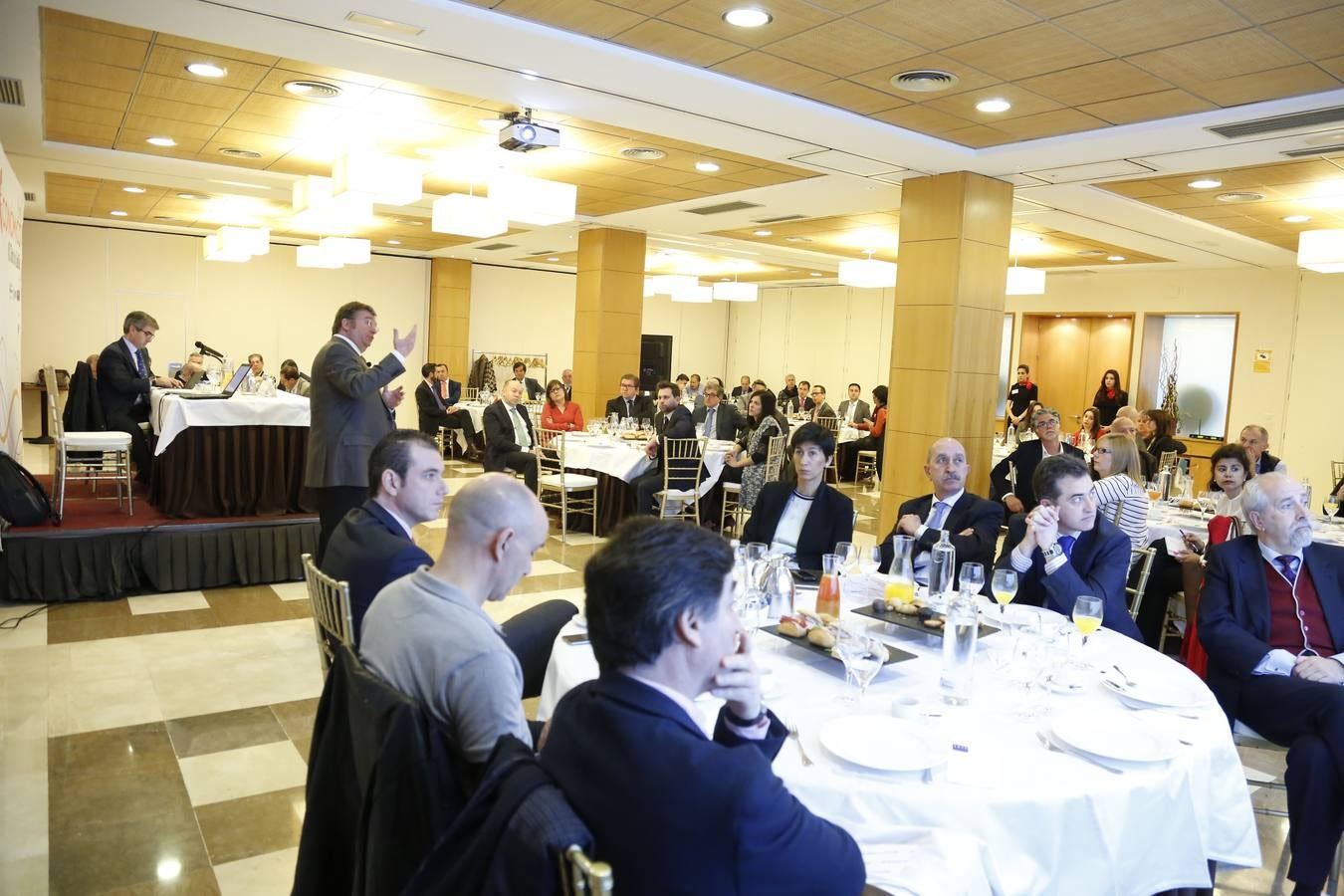 El catedrático Jaume Ventura, en el Foro Económico de El Norte de Castilla en Salamanca