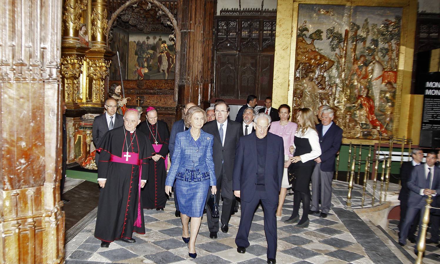 22.05.2012 La Reina Sofía asistió a la inaguración de la XVII muestra de Las Edades del Hombre en la iglesia del Monasterio de San Salvador de Oña (Burgos).
