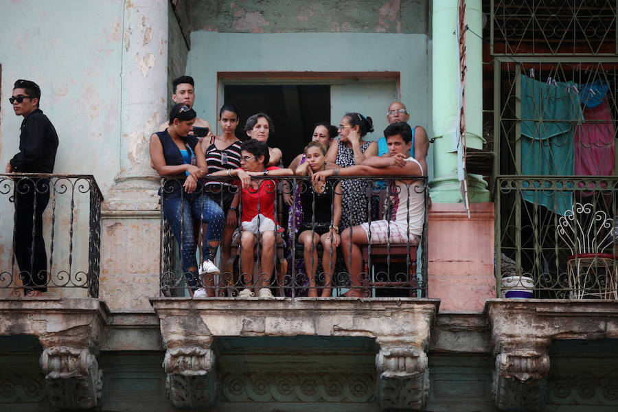 Uno de los muchos balcones llenos de espectadores.