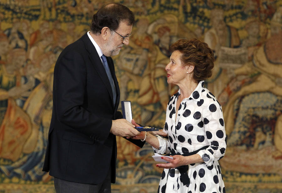 Entrega de las Medallas de Oro al Mérito en el Trabajo