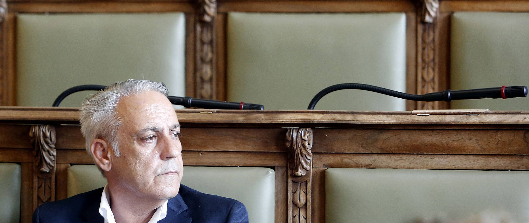 01.09.15 Jesús Presencio, concejal de Ciudadanos, en el pleno del Ayuntamiento de Valladolid, en el que pidió perdón por dar positivo en un control de alcoholemia.