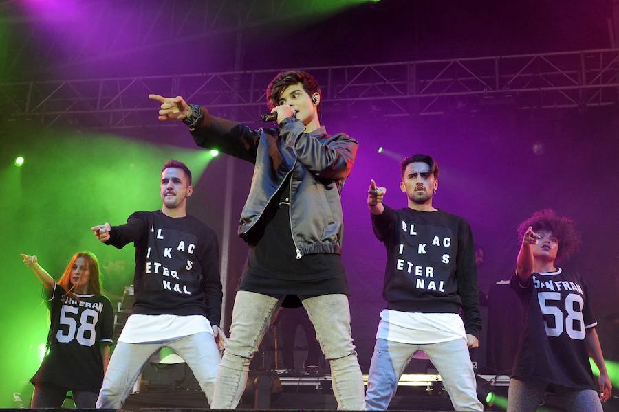 Abraham Mateo desata la pasión de sus fans vallisoletanas