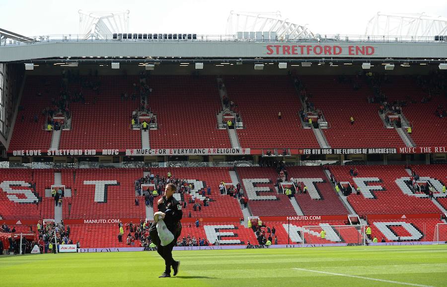 Las imágenes de la suspensión del partido del Manchester United -Bournemouth