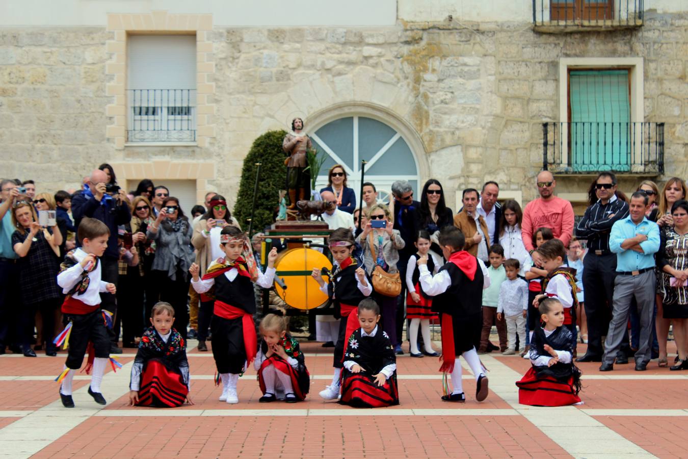 Villaviudas celebra sus fiestas patronales en honor a San Isidro Labrador