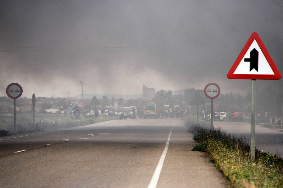 Incendio en la fábrica de Embutidos Rodríguez de La Bañeza