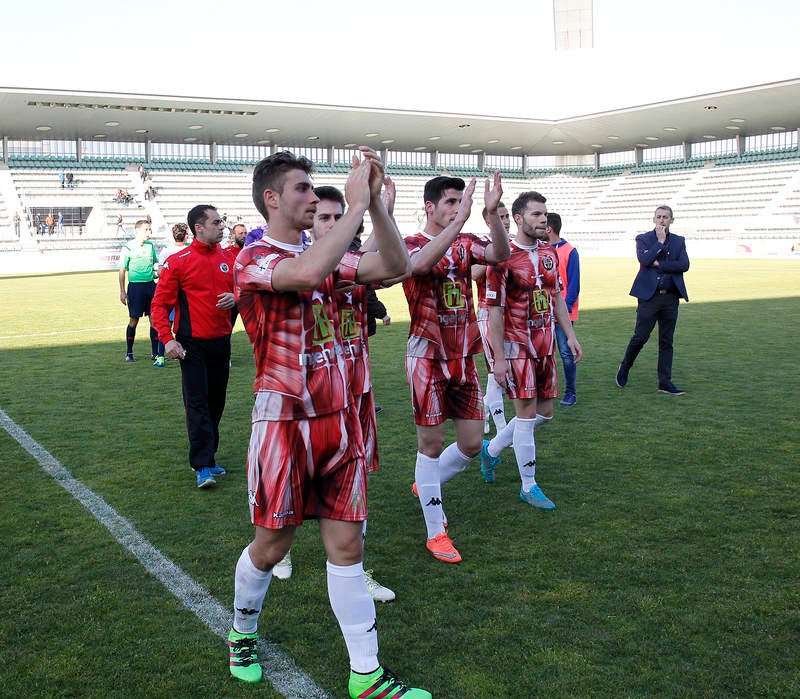 El Deportivo Palencia cae frente al Loja en el primer partido de &#039;play off&#039; (Segunda galería)