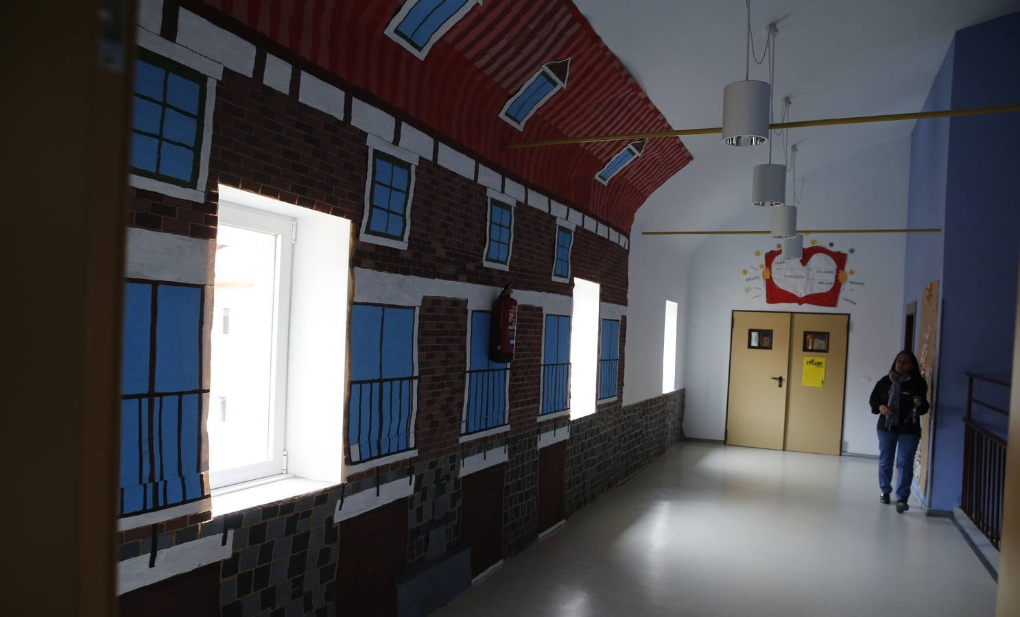 Carlos Aganzo inaugura la semana cultural del colegio del Pilar