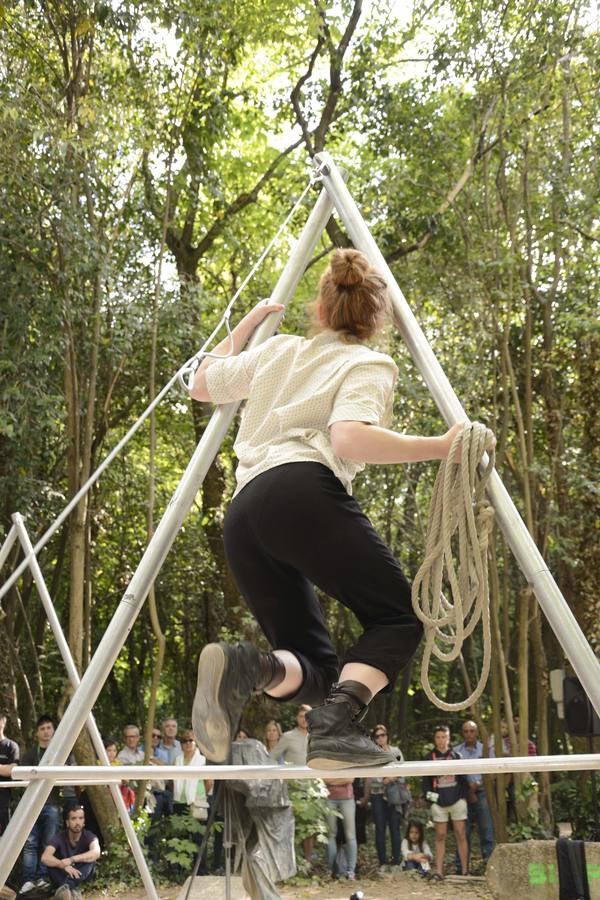 Actuación de Cirque Barbette en el Campo Grande.