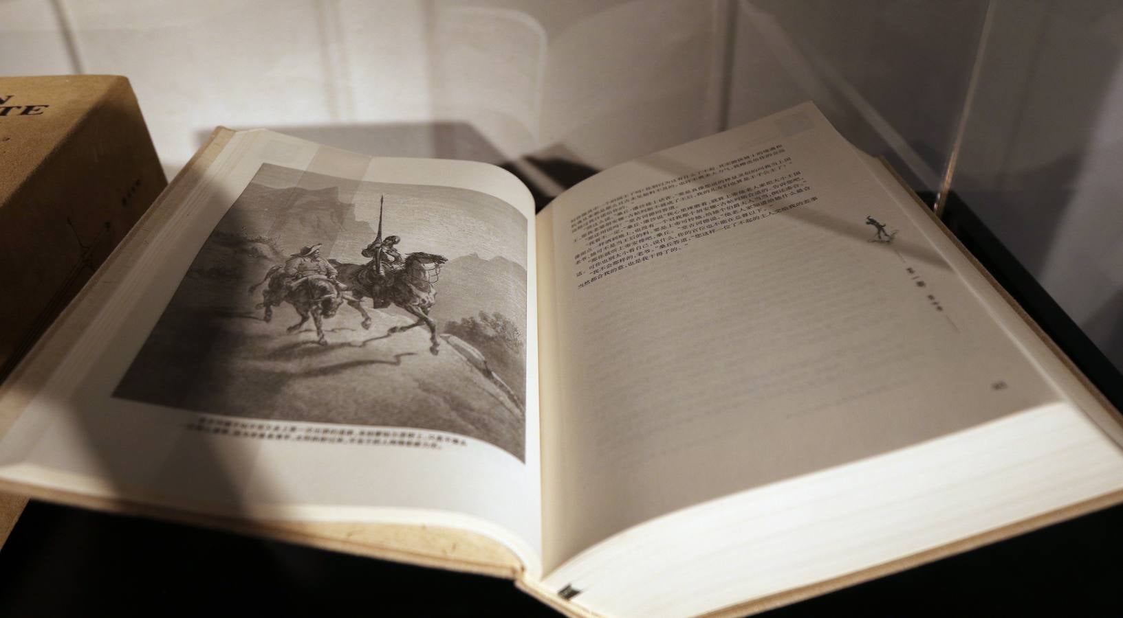 La Casa Revilla acoge una exposición de ediciones del &#039;Quijote&#039;