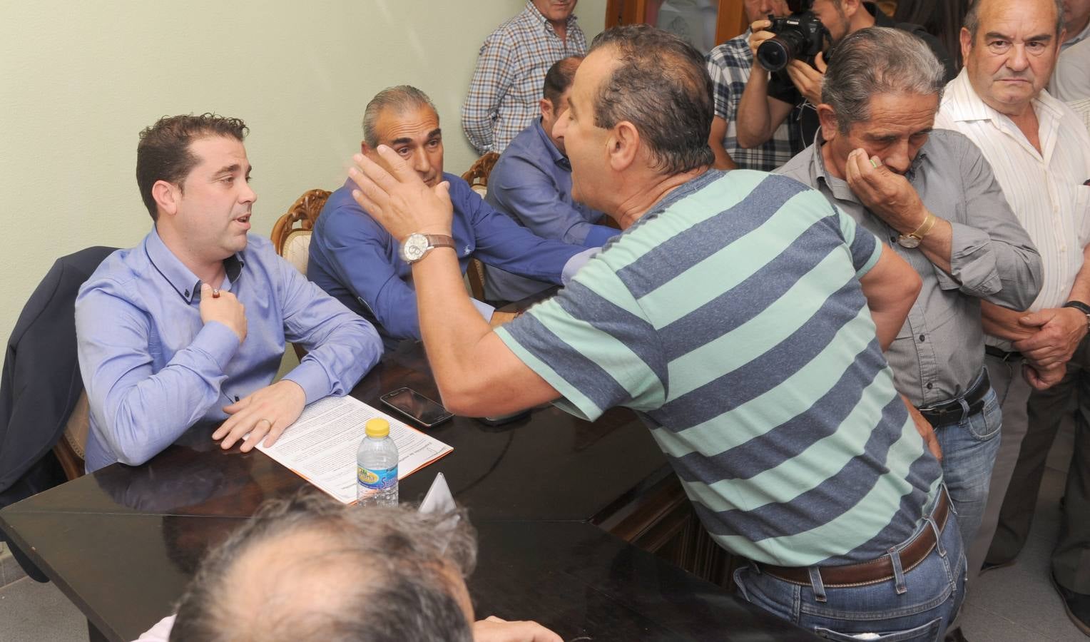 Tensión en el Ayuntamiento de Valdestillas