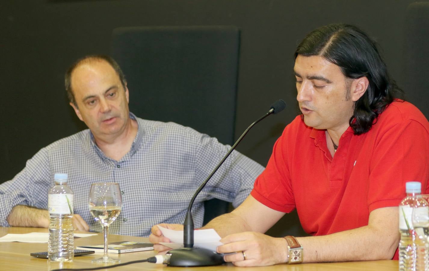 Antonio Manilla presenta su poemario &#039;El lugar en mí&#039; en el Aula de Cultura de El Norte