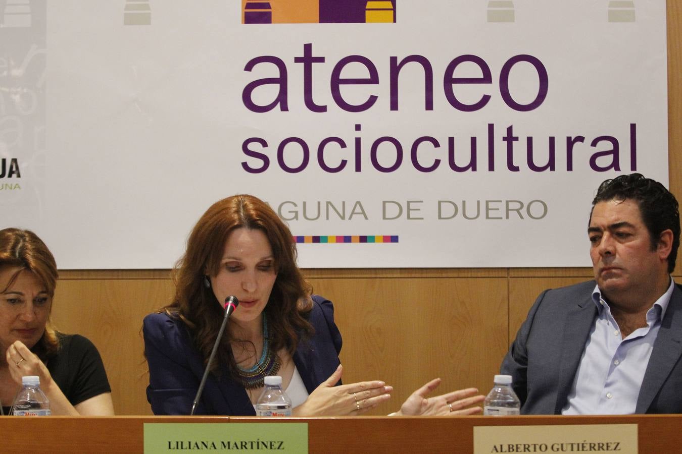 Los candidatos al Congreso por Valladolid participan en un debate en Laguna de Duero