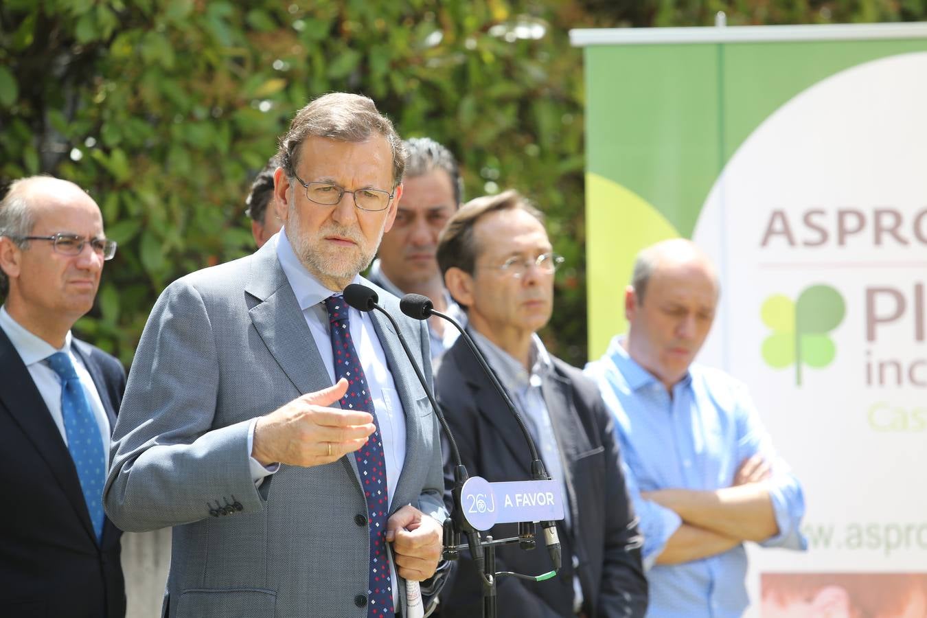 Mariano Rajoy visita la sede de Asprodes en Salamanca