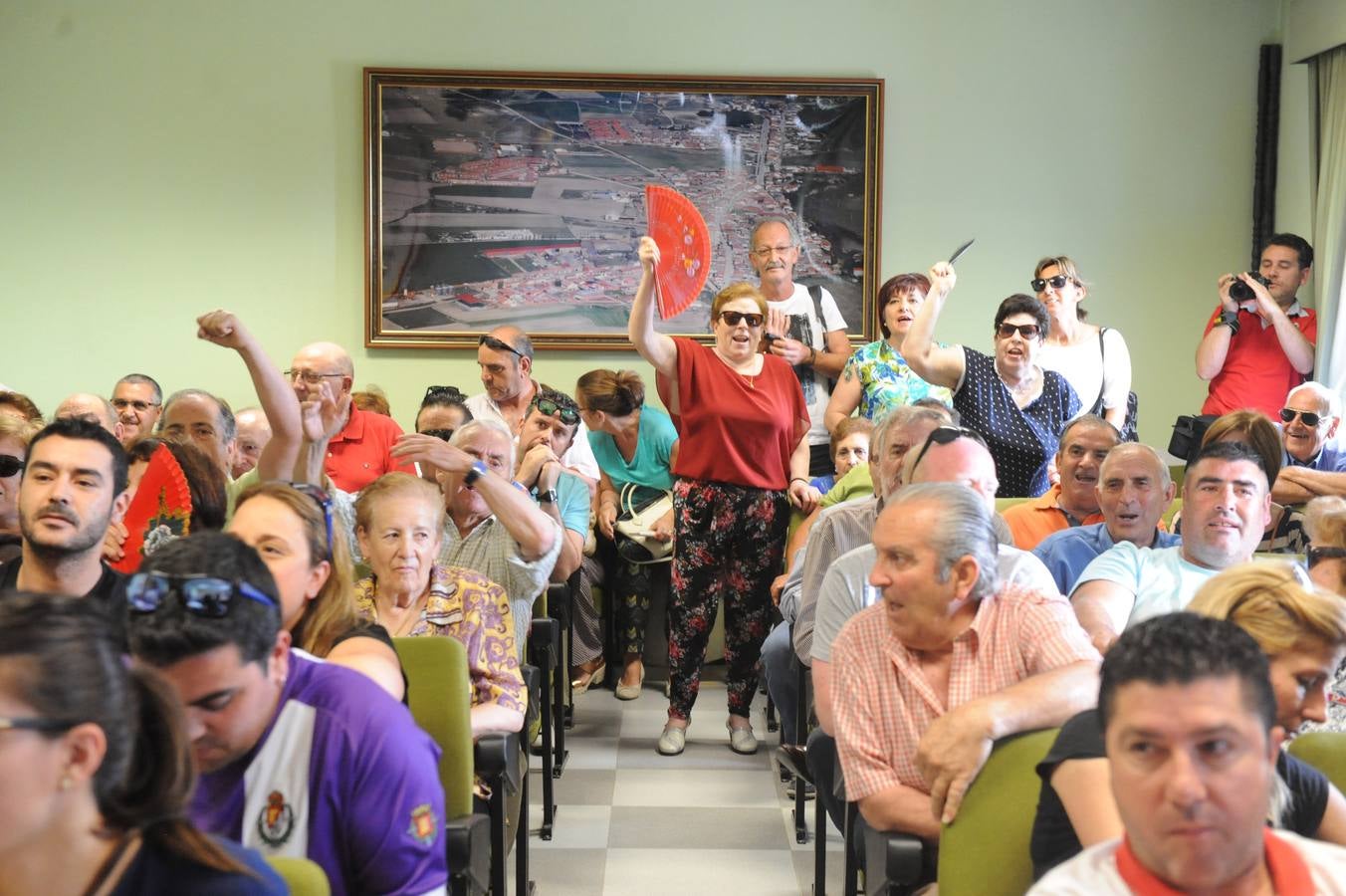 Enfrentamientos entre los vecinos en el pleno del Ayuntamiento de Valdestillas