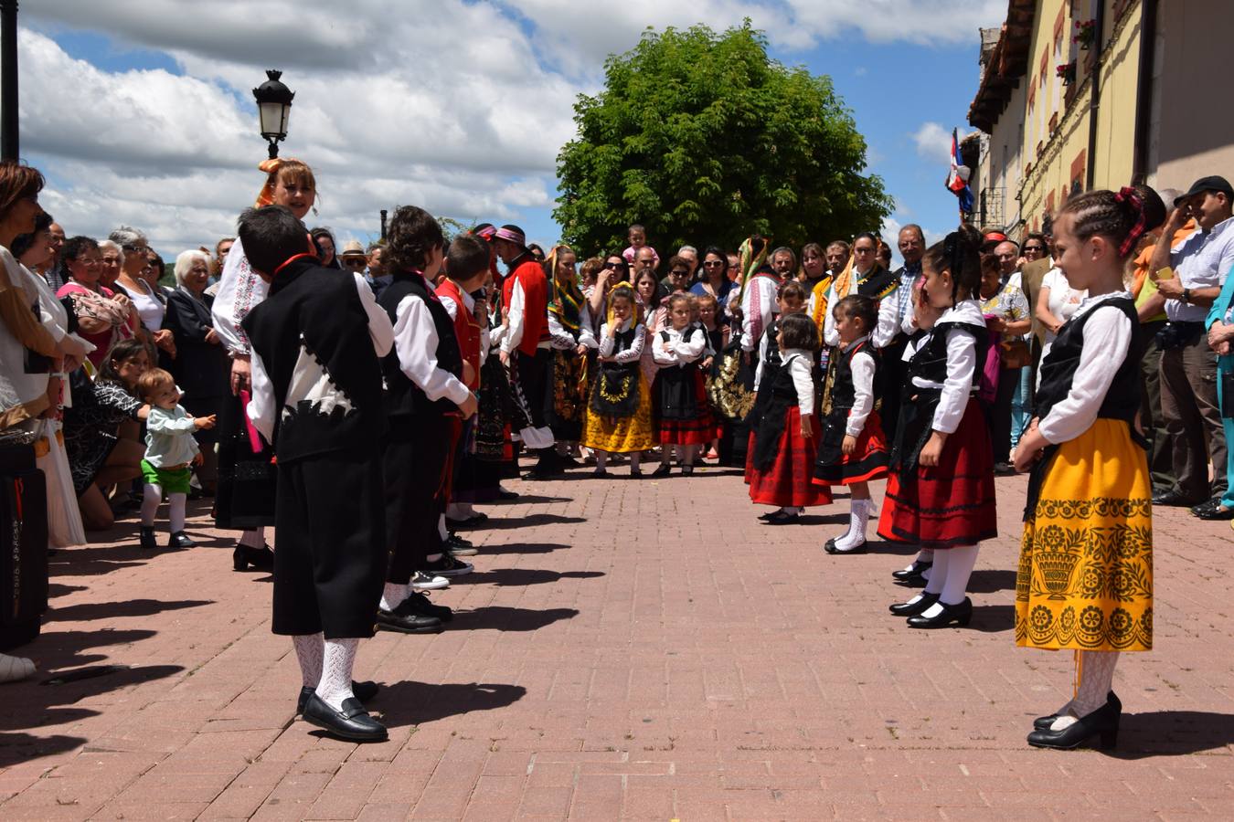 Música, baile y teatro en Guardo para festejar a su patrón San Antonio de Padua