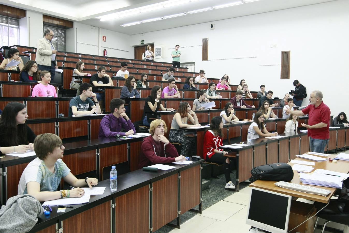 La última selectividad para las estudiantes salmantinos (2/2)