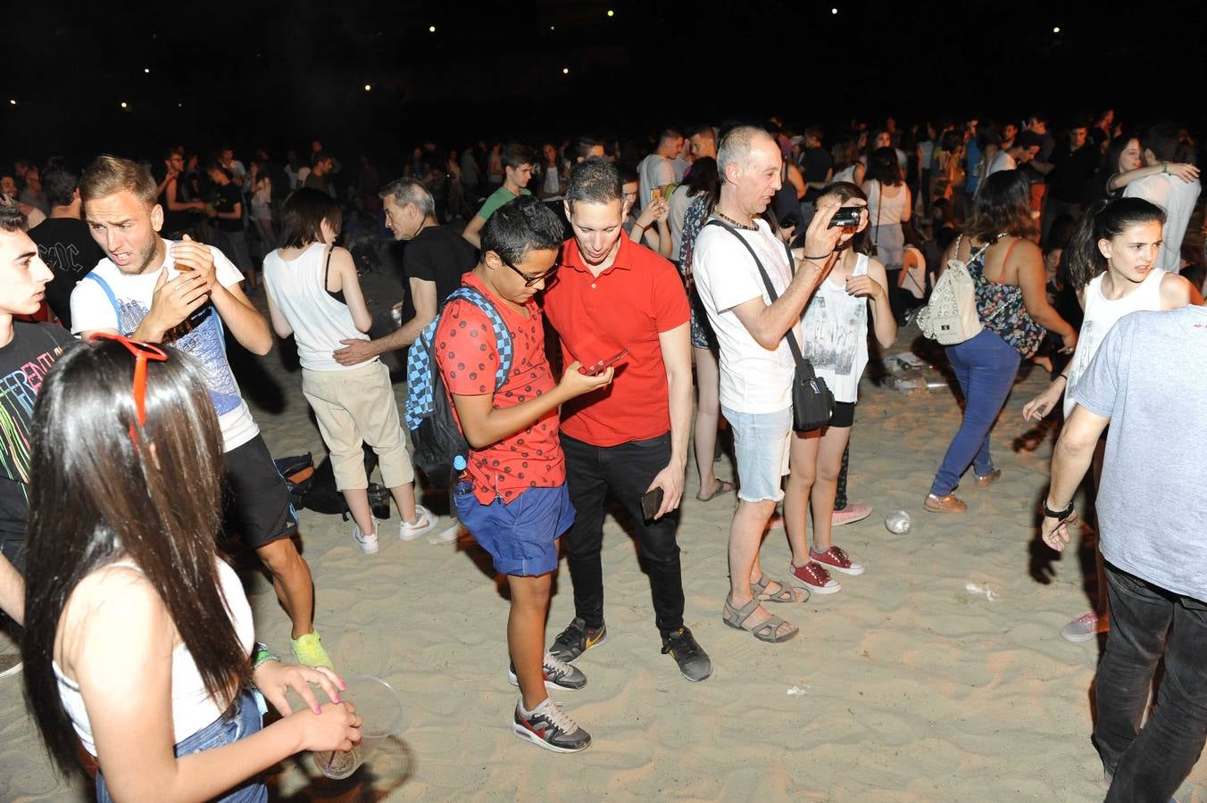 Noche de San Juan en la playa de Las Moreras de Valladolid (3/3)