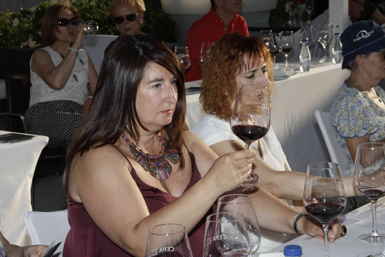 La Bodega Cepa 21 abre sus puertas al Club de Catas de El Norte de Castilla (2/2)