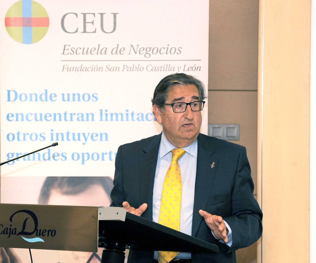 Duodécima promoción del máster MBA Internacional de la Universidad CEU