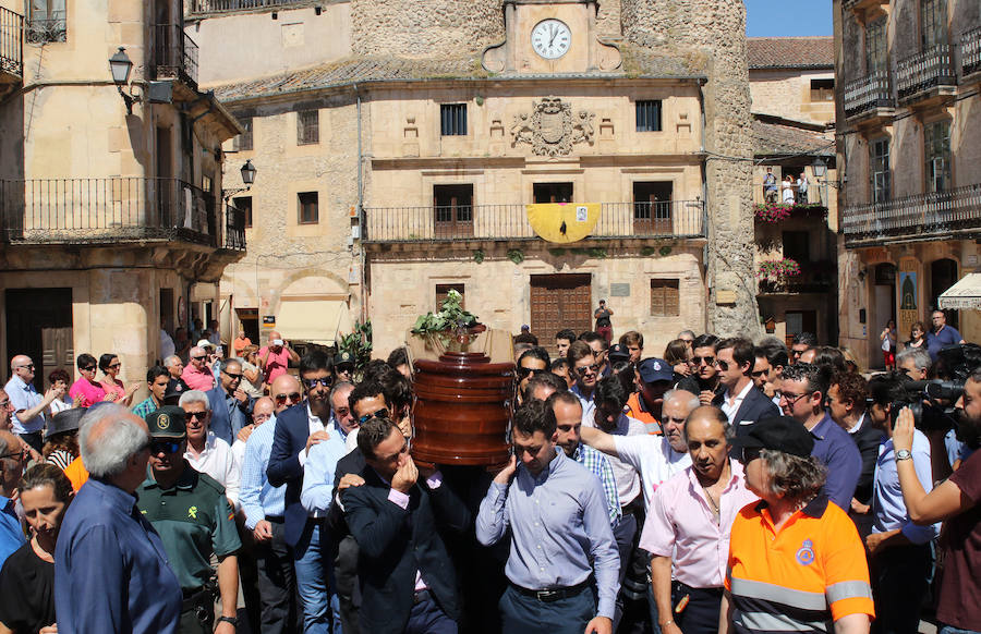 Funeral en Sepúlveda (Segovia) por el torero Víctor Barrio (2/2)