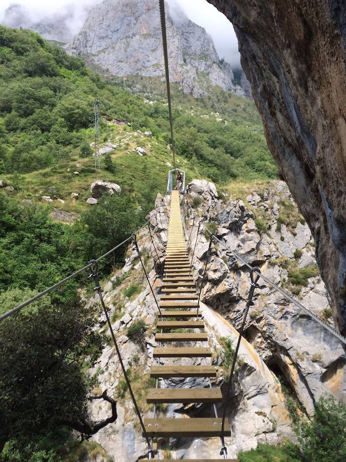 Puentes sobre el Cares en la via Ferrata