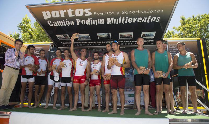Regata k-4 en el río Pisuerga
