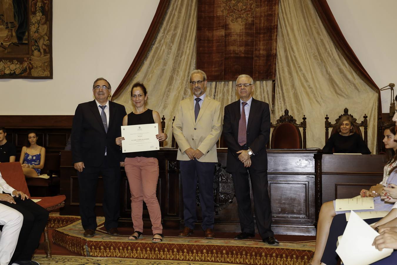 La Universidad de Salamanca premia a los mejores alumnos en la Selectividad