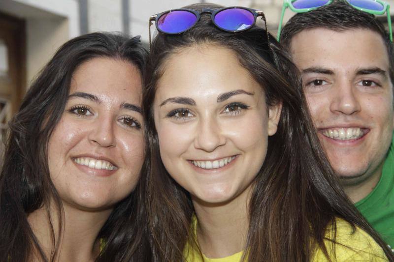 Fotos 1. Chupinazo y desfile de peñas en Campaspero