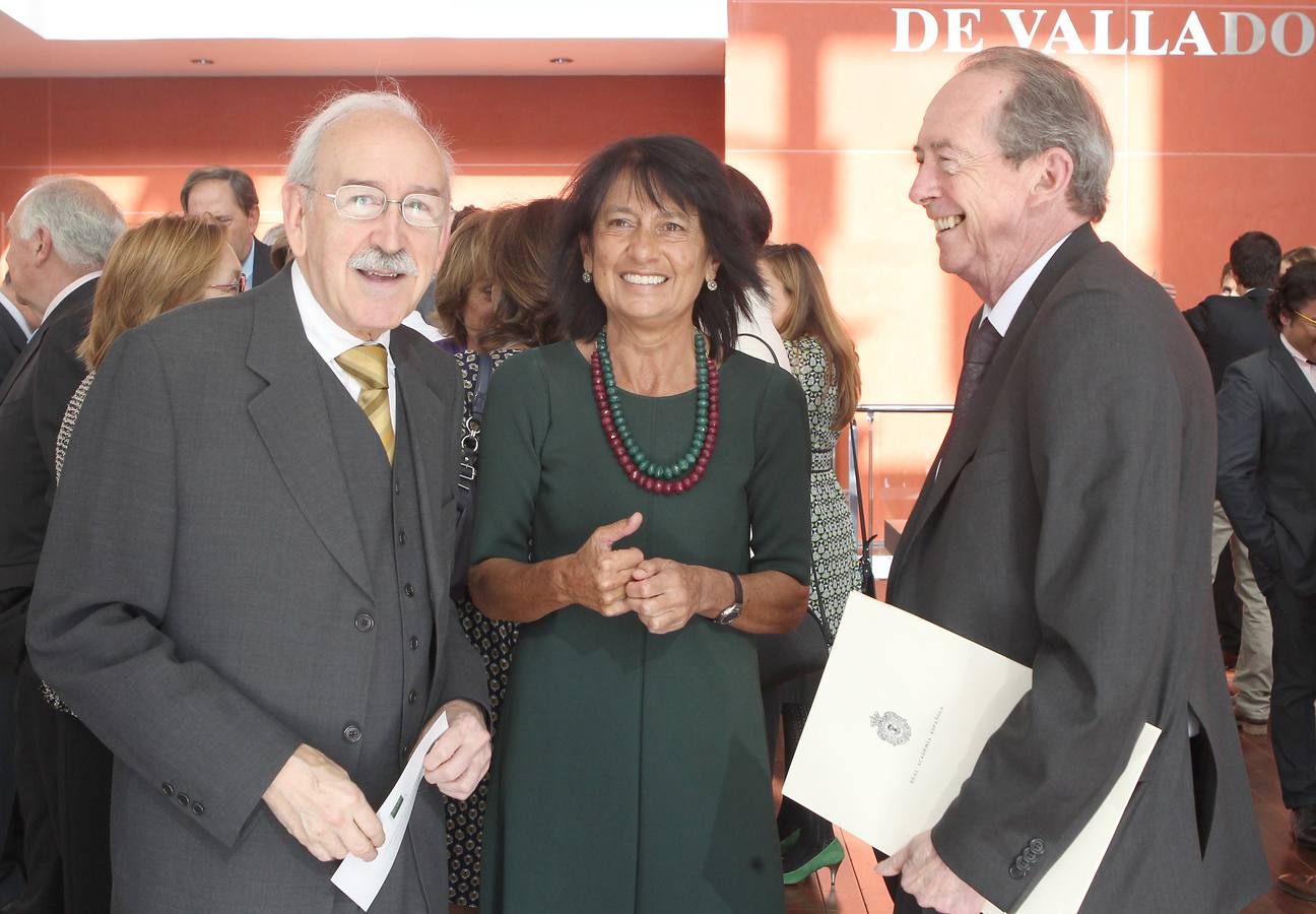 17.10.11 Juan Antonio Quintana, Elisa Delibes y Jose Manuel Blecua, presidente de la Real Academia Española, en la inauguración de la Fundación Miguel Delibes.