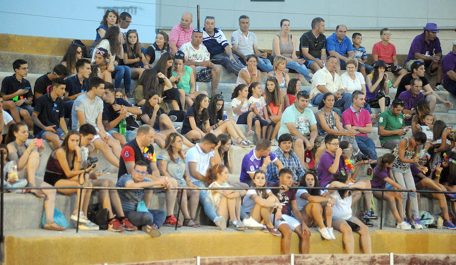 Concurso de recorte libre en Pollos