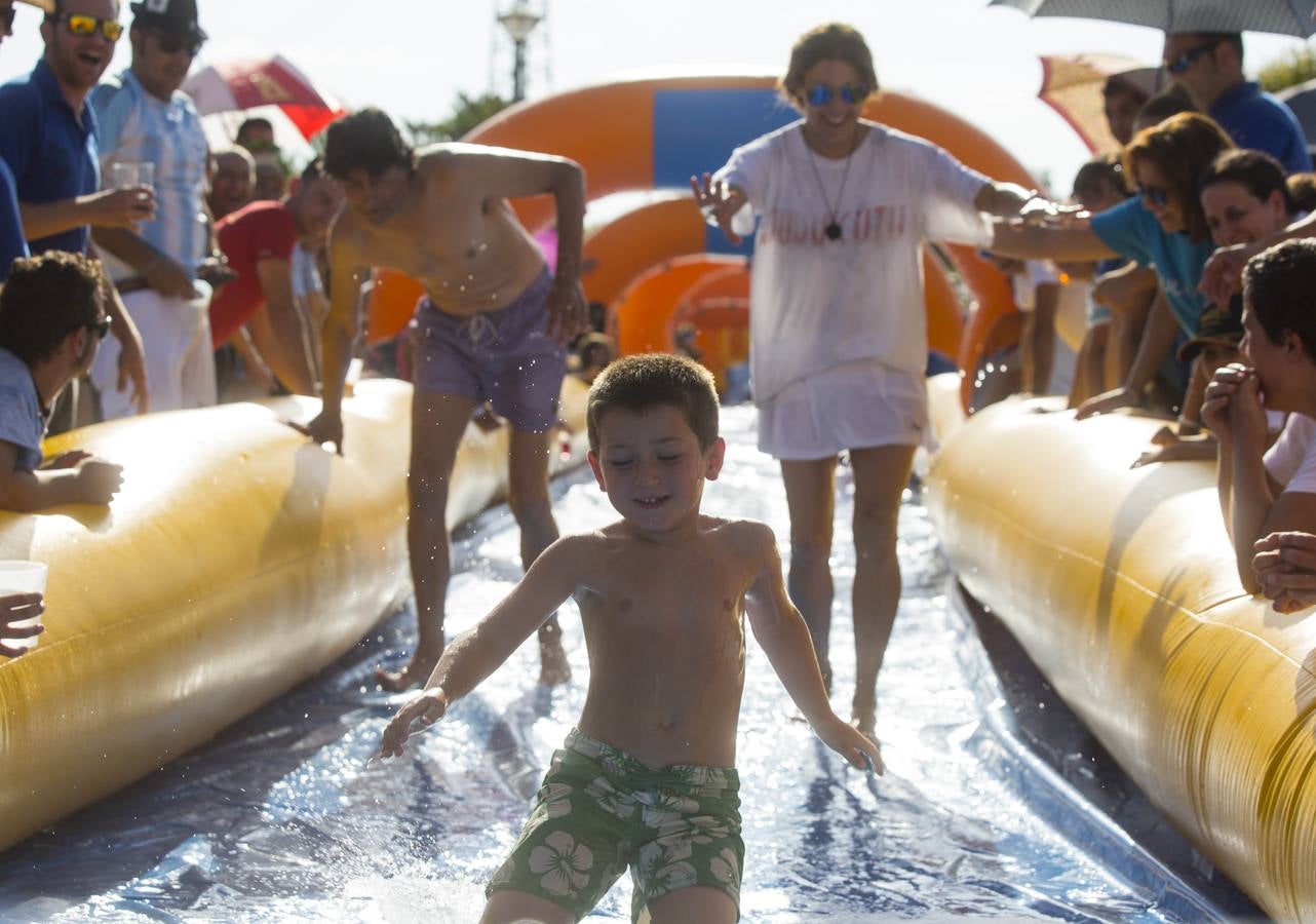 Carrera de autos locos en las fiestas de Viana de Cega