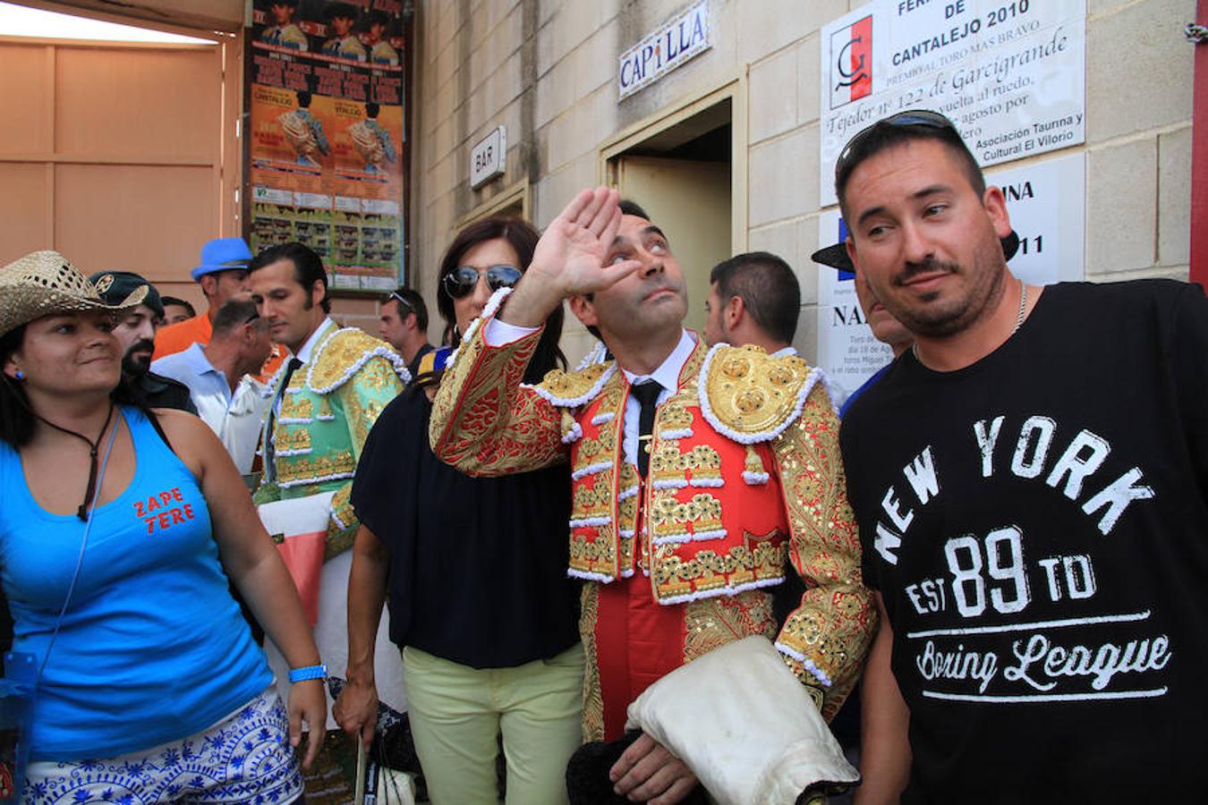 Corrida en Cantalejo en honor a Víctor Barrio (1/2)