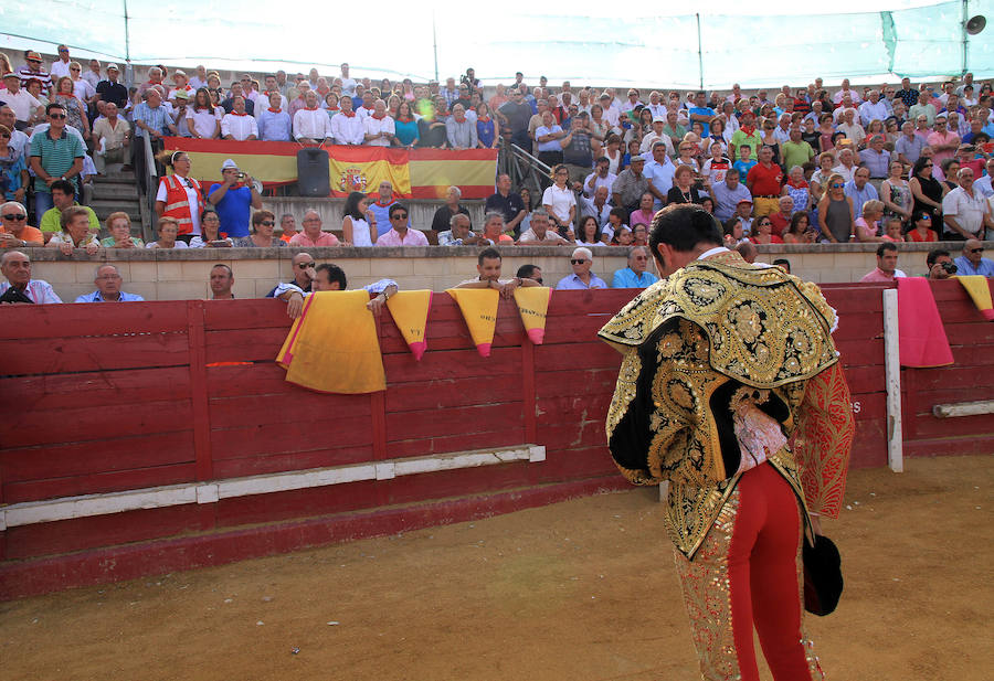 Corrida en Cantalejo en honor a Víctor Barrio (1/2)