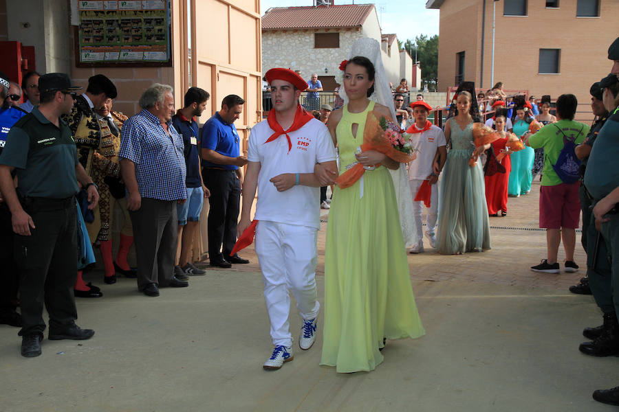 Corrida en Cantalejo en honor a Víctor Barrio (2/2)