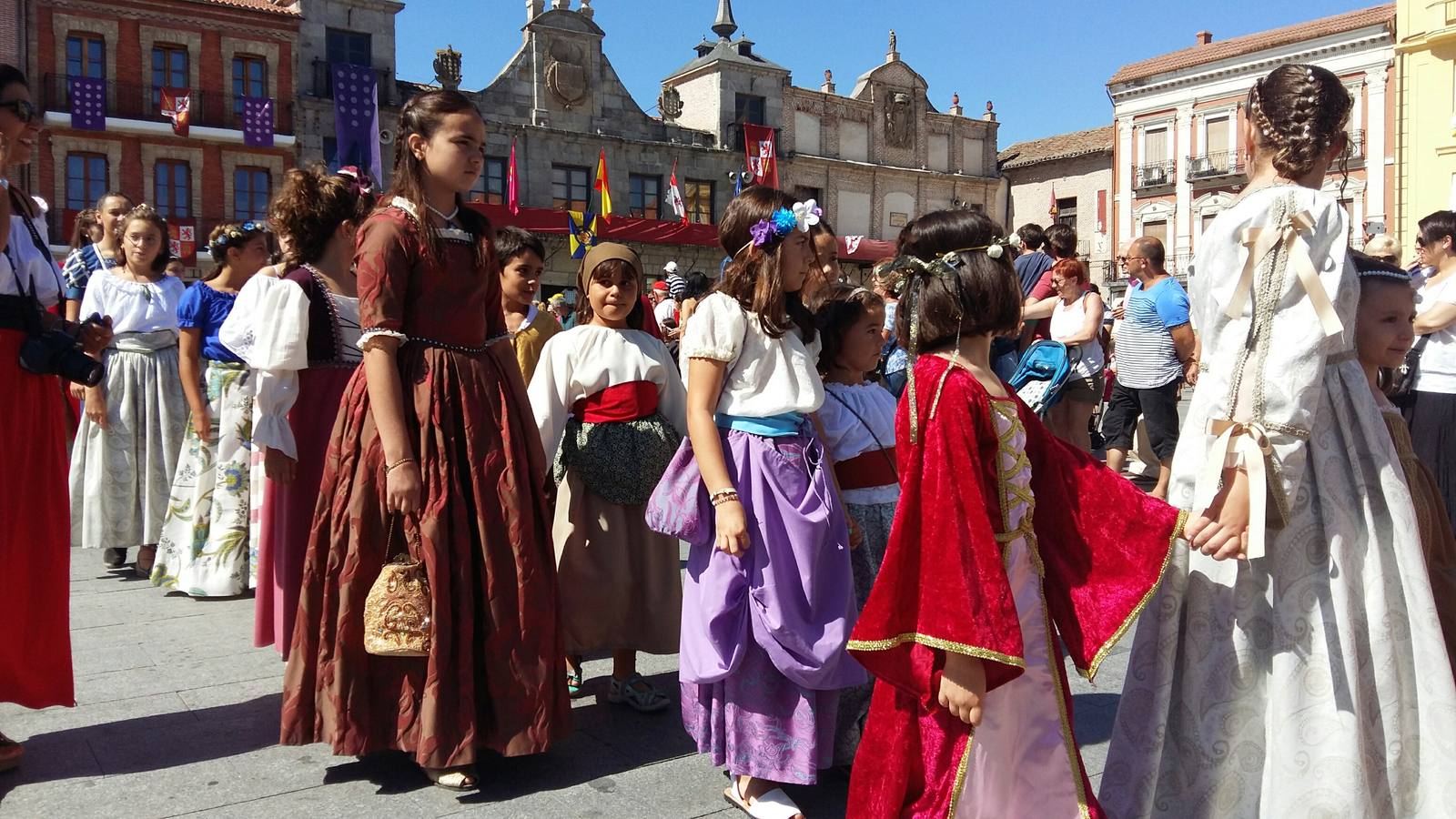 Sábado por la mañana en la Feria Renacentista de Medina del Campo (Valladolid)