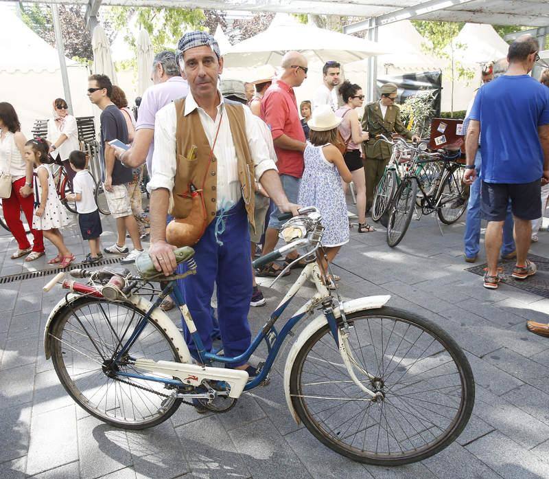 VII encuentro de bicicletas clásicas por Palencia