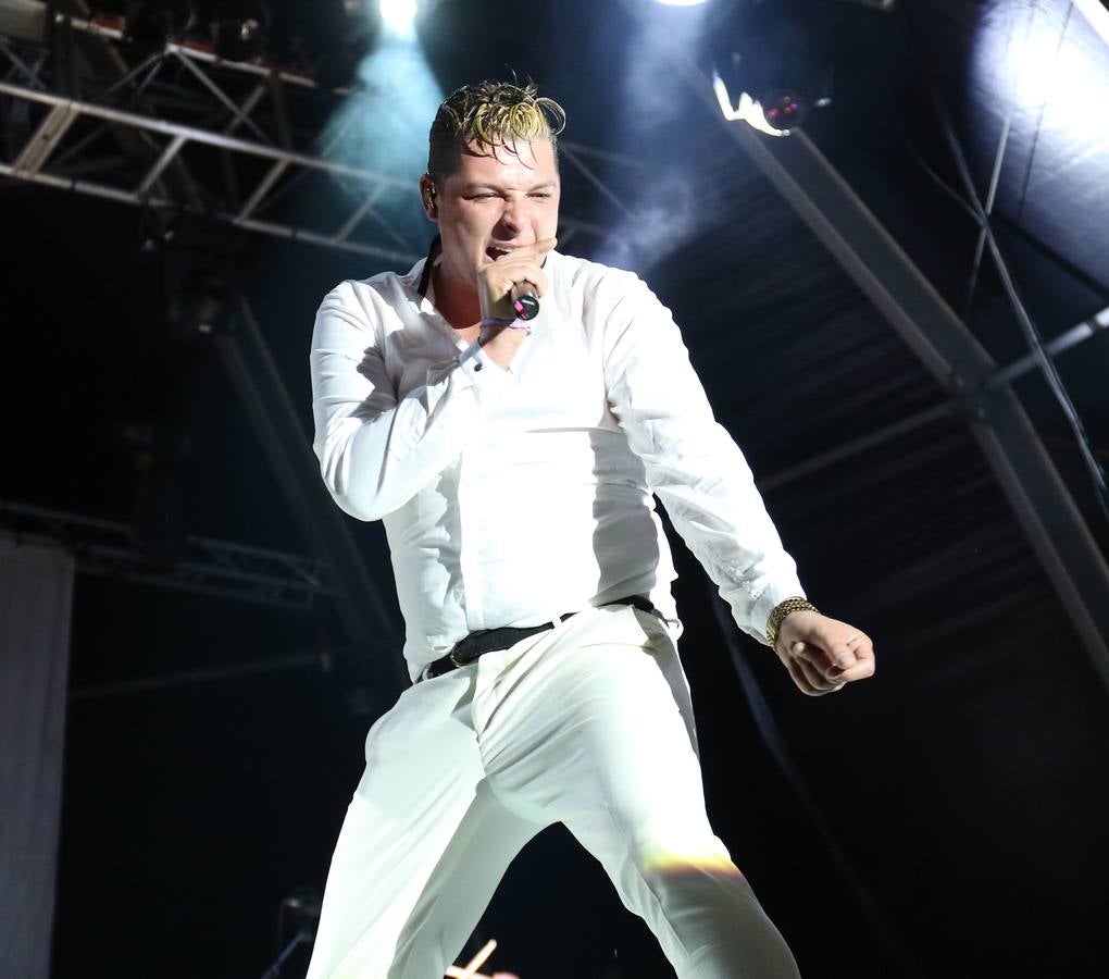 Treinta mil personas corean &#039;Love me again&#039; junto a John Newman en la Plaza Mayor de Valladolid