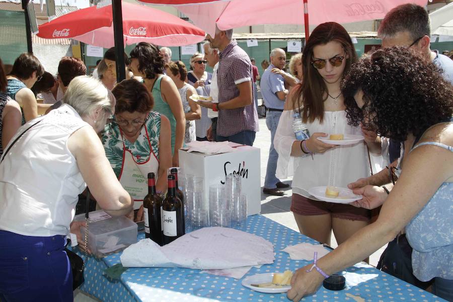 Feria del queso en Sardón
