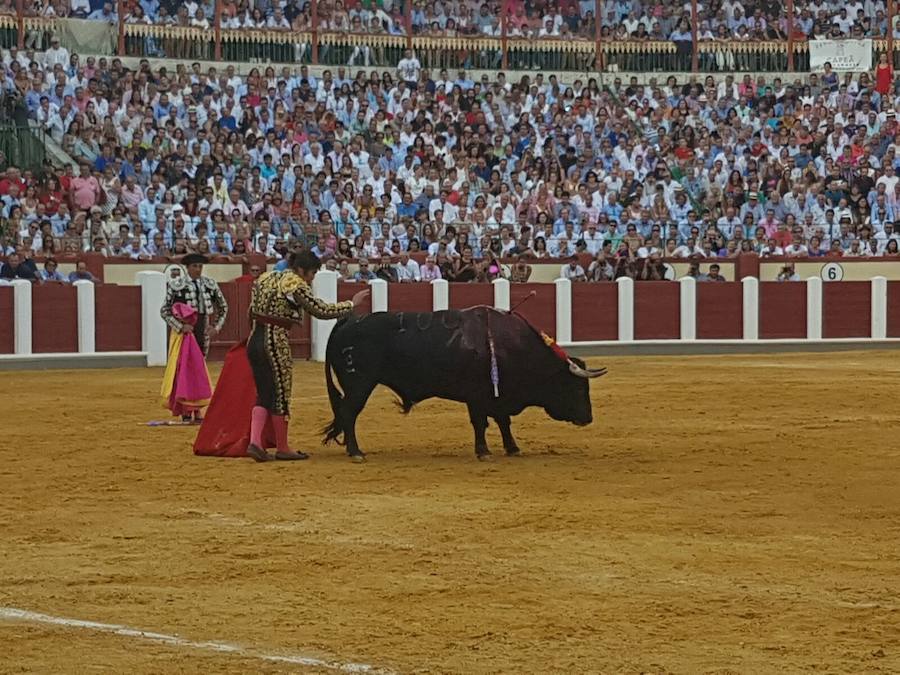 Corrida en homenaje a Víctor Barrio