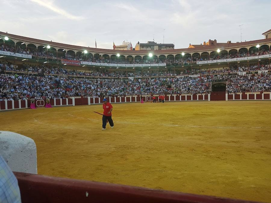 Corrida en homenaje a Víctor Barrio