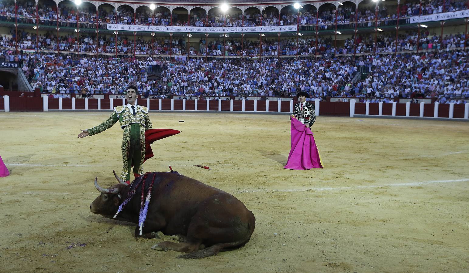 Apoteosis torera por Víctor Barrio (2/2)